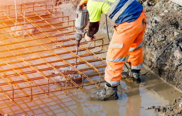 Best Concrete Patio Contractor  in Waelder, TX