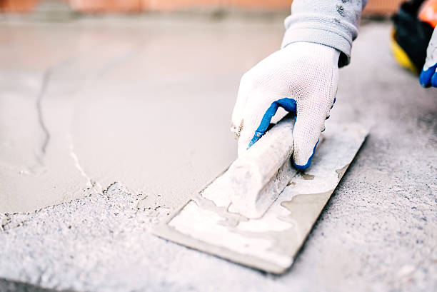 Best Custom Concrete Contractor  in Waelder, TX